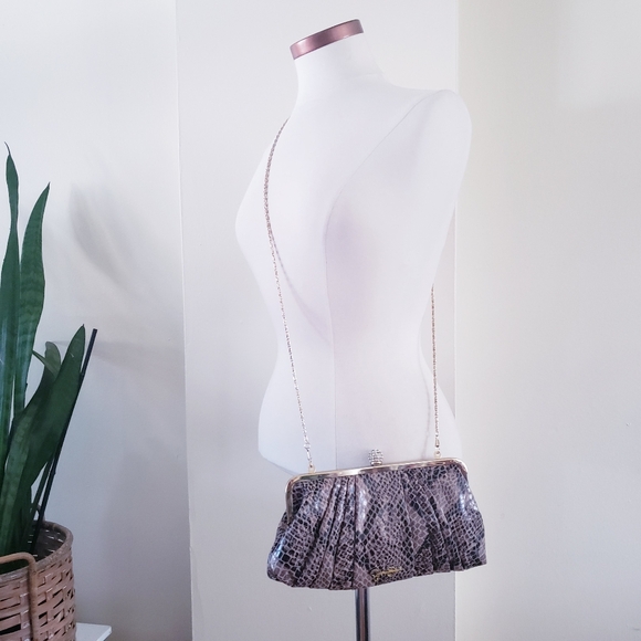 Jessica Simpson NWOT Clutch on Chain - Leopard Print O/S - Picture 2 of 14